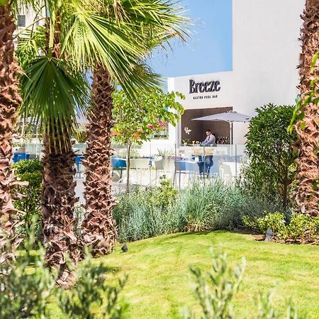 Готель Barcelo Tanger Екстер'єр фото Breeze restaurant